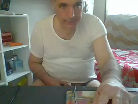 Snapshot of Setesesso7 chatting on December 30, 2:51 pm Setesesso7 online show from December 30, 2:51 pm