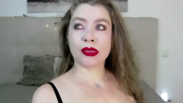 PetersEmily online show from January 10, 11:39 pm