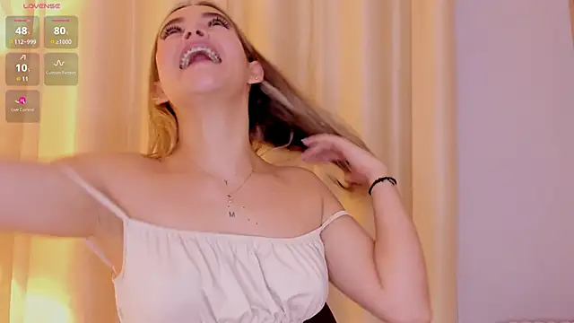 Assh lee  online show from February 21, 1:01 pm