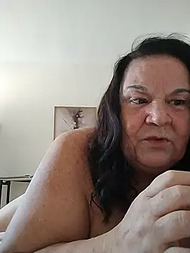 Yaya Mineira online show from February 15, 5:31 pm