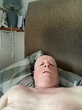 Snapshot of locallad88 chatting on March 18, 5:38 pm locallad88 online show from March 18, 5:38 pm