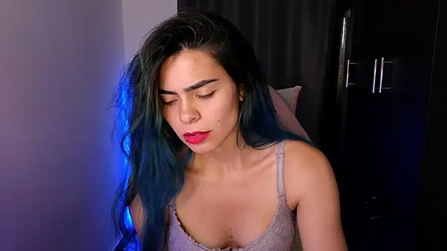 Snapshot of sexyladyy_ chatting on September 9, 1:27 am sexyladyy online show from September 9, 1:27 am