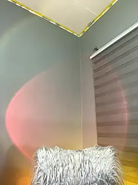 Katy  Perry online show from October 15, 5:07 am