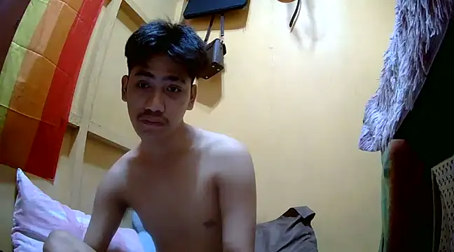 gaysucker6969 online show from December 3, 3:11 pm