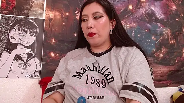 AntoneellaF online show from July 8, 7:18 pm