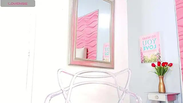 Snapshot of _Valeria_Brown chatting on February 9, 7:52 pm Valeria Brown online show from February 9, 7:52 pm