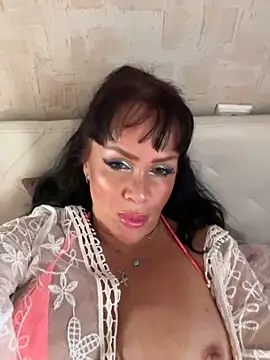 Snapshot of Lolaley2 chatting on September 29, 5:12 am Lolaley2 online show from September 29, 5:12 am