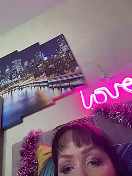 Snapshot of Lolaley2 chatting on January 18, 11:25 am Lolaley2 online show from January 18, 11:25 am