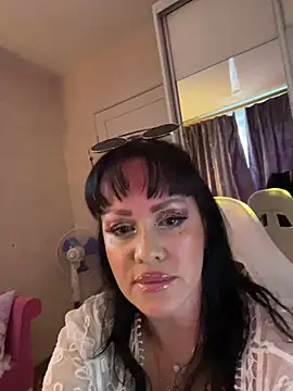 Snapshot of Lolaley2 chatting on February 15, 1:41 pm Lolaley2 online show from February 15, 1:41 pm