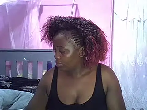 Snapshot of Ebonyceline chatting on January 2, 2:57 pm Ebonyceline online show from January 2, 2:57 pm