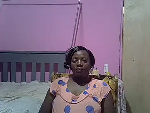 Snapshot of Ebonyceline chatting on January 30, 6:56 am Ebonyceline online show from January 30, 6:56 am