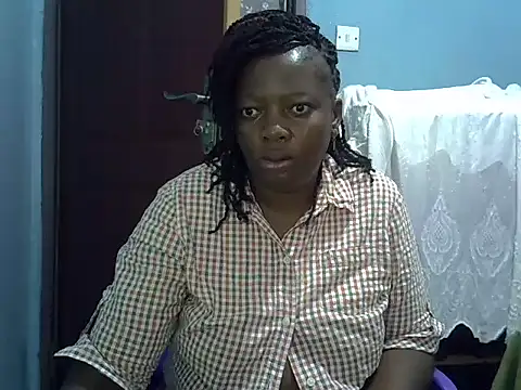 Ebonyceline online show from May 14, 7:15 am
