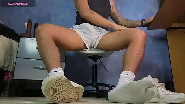 TomLover 12 online show from February 10, 2:48 am