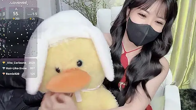 Snapshot of Mya_Lee chatting on January 18, 5:26 pm Mya Lee online show from January 18, 5:26 pm