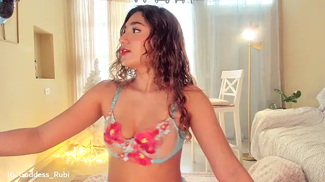 missrubijasper online show from December 3, 4:49 pm