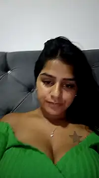 Snapshot of AnnRosse18 chatting on December 28, 7:43 pm AnnRosse18 online show from December 28, 7:43 pm