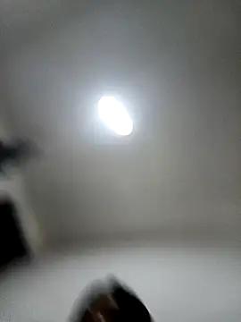 Snapshot of AnnRosse18 chatting on December 29, 6:49 pm AnnRosse18 online show from December 29, 6:49 pm
