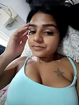 Snapshot of AnnRosse18 chatting on January 9, 3:12 pm AnnRosse18 online show from January 9, 3:12 pm