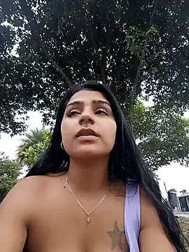 Snapshot of AnnRosse18 chatting on January 24, 2:30 pm AnnRosse18 online show from January 24, 2:30 pm