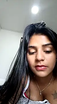 Snapshot of AnnRosse18 chatting on January 30, 2:36 pm AnnRosse18 online show from January 30, 2:36 pm