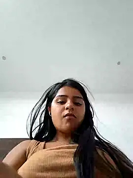 Snapshot of AnnRosse18 chatting on March 9, 6:21 pm AnnRosse18 online show from March 9, 6:21 pm