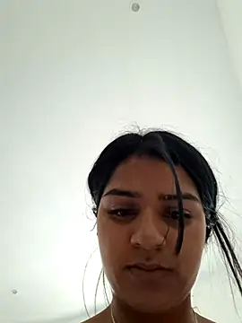 Snapshot of AnnRosse18 chatting on March 11, 2:29 pm AnnRosse18 online show from March 11, 2:29 pm
