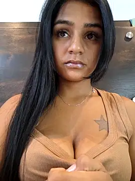 Snapshot of AnnRosse18 chatting on March 14, 3:47 pm AnnRosse18 online show from March 14, 3:47 pm
