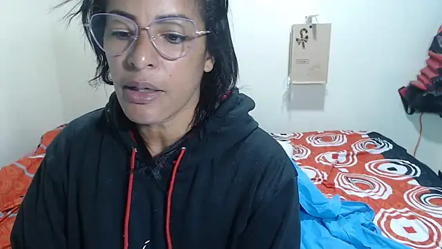 kateleyagrey online show from May 10, 9:47 am