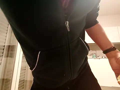 PepeCharlie27 online show from April 2, 8:06 pm