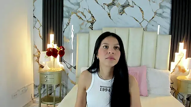 lulumars online show from September 25, 5:00 am