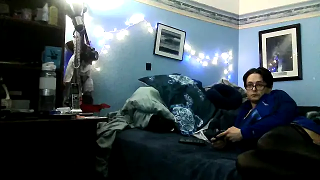 Snapshot of CumFilledCrystal chatting on February 21, 5:09 pm CumFilledCrystal online show from February 21, 5:09 pm
