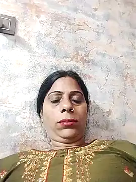 Snapshot of Manmohini123 chatting on February 10, 10:53 am Manmohini123 online show from February 10, 10:53 am