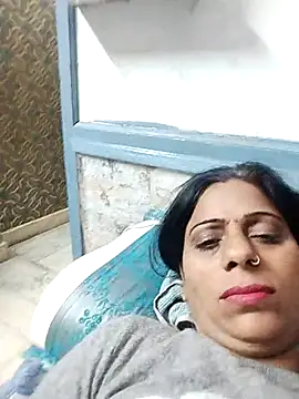 Snapshot of Manmohini123 chatting on February 23, 4:35 pm Manmohini123 online show from February 23, 4:35 pm