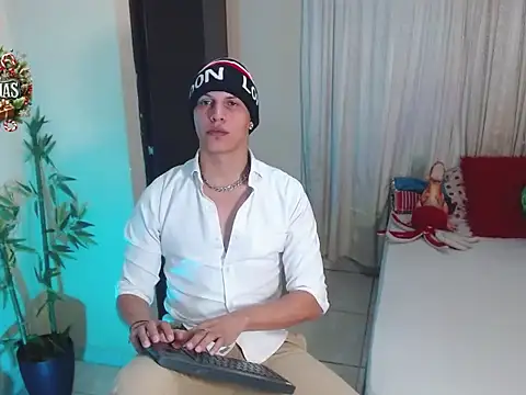 Snapshot of DavidNeill chatting on December 29, 9:20 pm DavidNeill online show from December 29, 9:20 pm