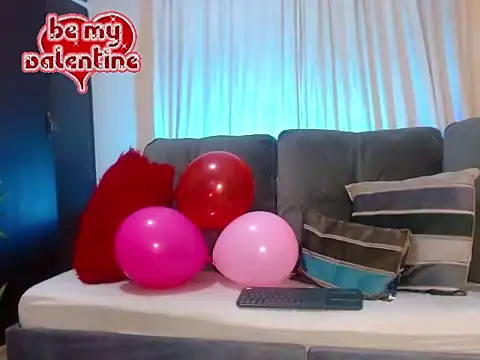 Snapshot of DavidNeill chatting on February 15, 5:41 am DavidNeill online show from February 15, 5:41 am