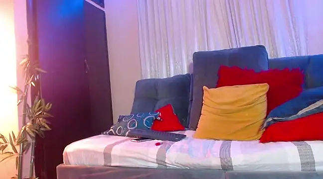 Snapshot of DavidNeill chatting on March 22, 8:40 am DavidNeill online show from March 22, 8:40 am