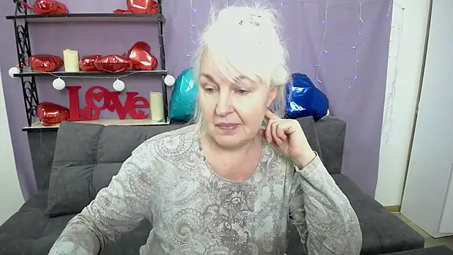 BlondyLeeBest online show from February 21, 7:21 pm