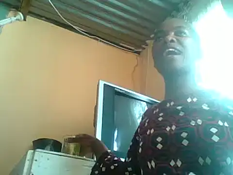 Snapshot of hairybushpussyxx1 chatting on December 5, 1:38 pm hairybushpussyxx1 online show from December 5, 1:38 pm