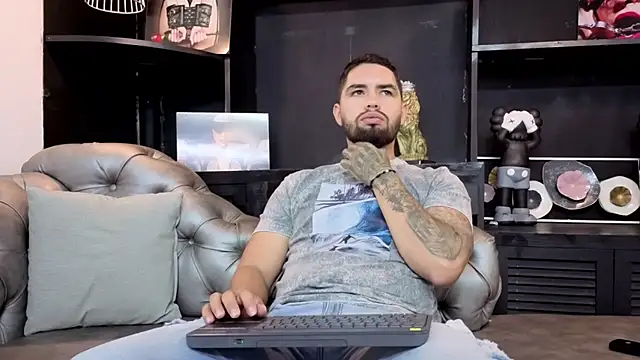 matteosantos online show from October 7, 11:51 am