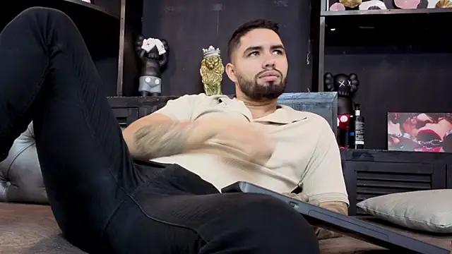 matteosantos online show from March 2, 1:51 pm