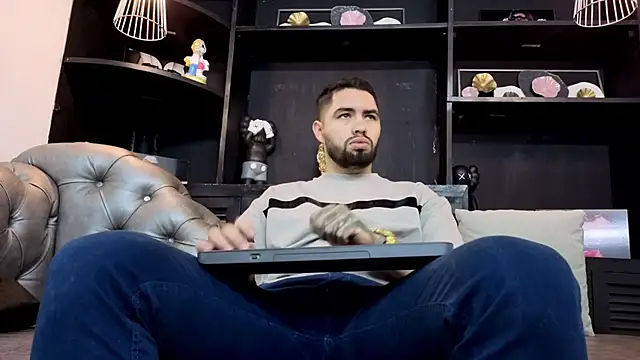 matteosantos online show from March 5, 11:39 am