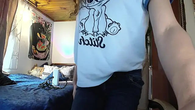 NicoleCortez online show from May 21, 12:34 pm