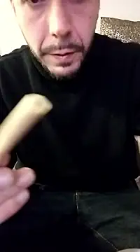 LoGaNfree88 online show from December 2, 6:09 am