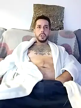 LoGaNfree88 online show from December 5, 1:36 am