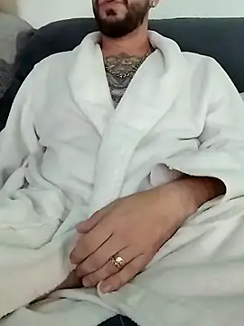 LoGaNfree88 online show from December 2, 4:57 pm