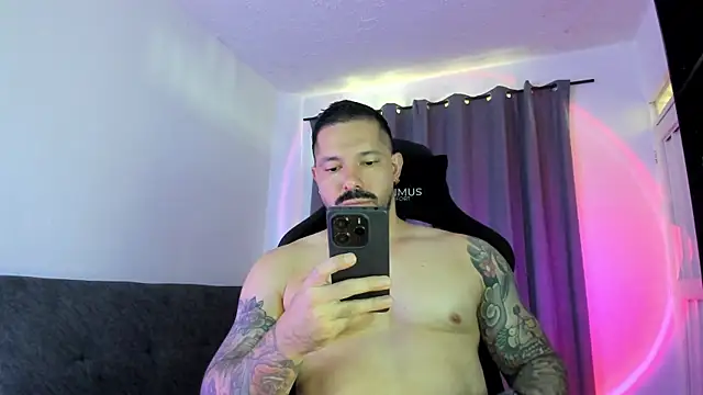 Pierre Vidal online show from May 18, 5:52 pm