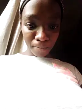 Snapshot of shape30 chatting on February 21, 5:30 am shape30 online show from February 21, 5:30 am