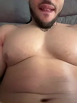 Snapshot of pimentfort77 chatting on January 18, 11:36 am pimentfort77 online show from January 18, 11:36 am