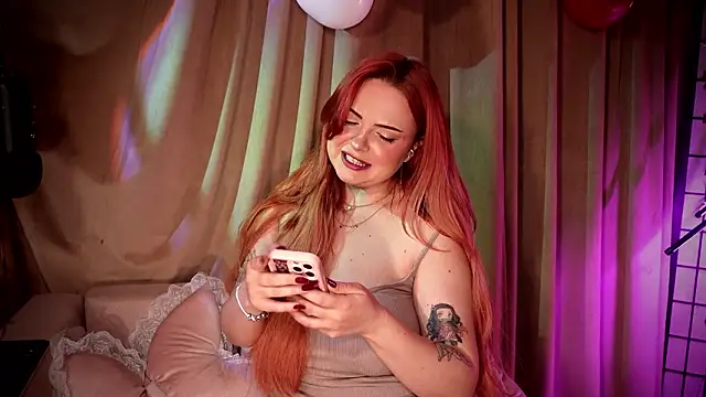 MayaAkashova online show from February 20, 5:04 am