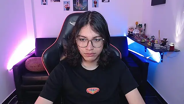 malik harrison   online show from October 17, 2:52 pm